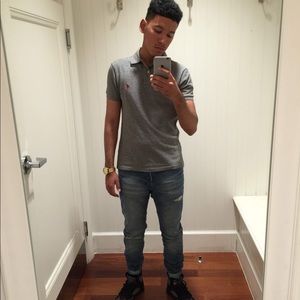 Meet your Posher, Johny